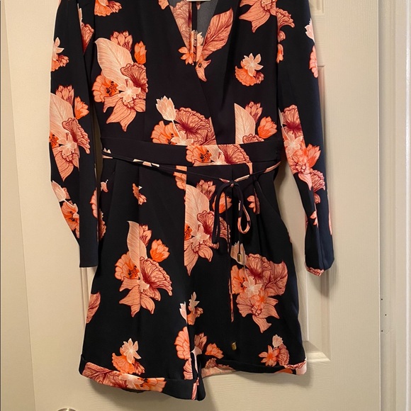 NWT H&M Romper - Picture 2 of 5